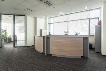 Office deep cleaning in Knoxville by Baza Services